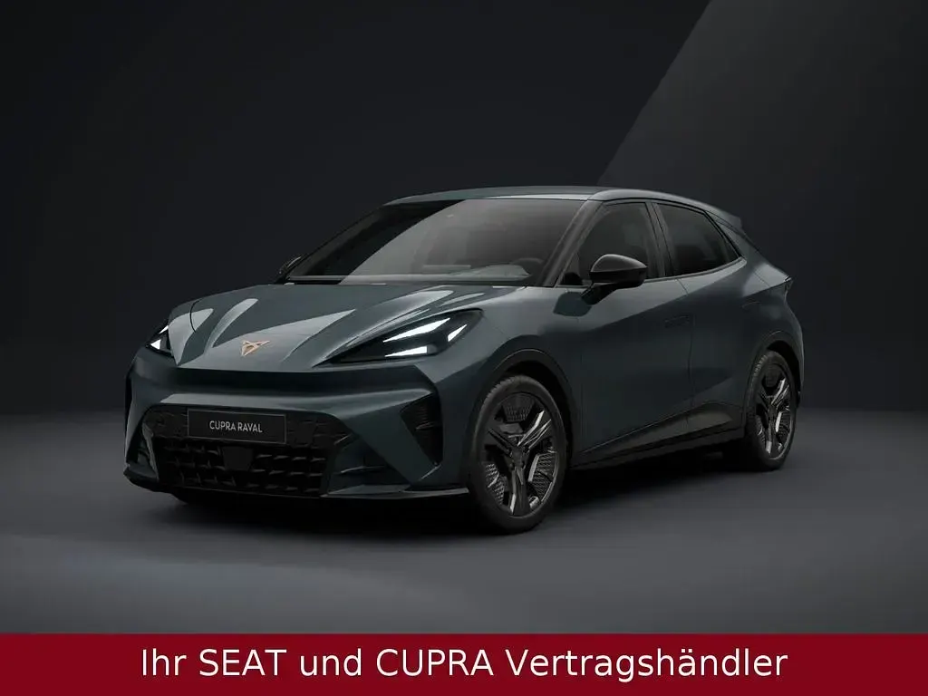 Neu Cupra Raval Endurance 155 kW (211 PS) 2026 Blau Limousine