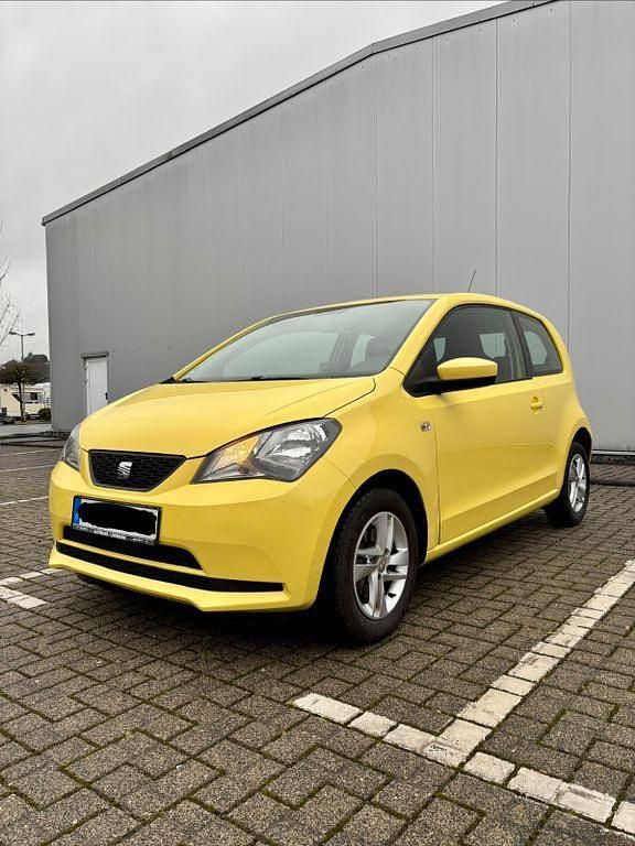 Gelb Gebraucht 2012 Seat Mii Style Kleinwagen | 3.750 € (Fairer Preis) - Bild 1/4