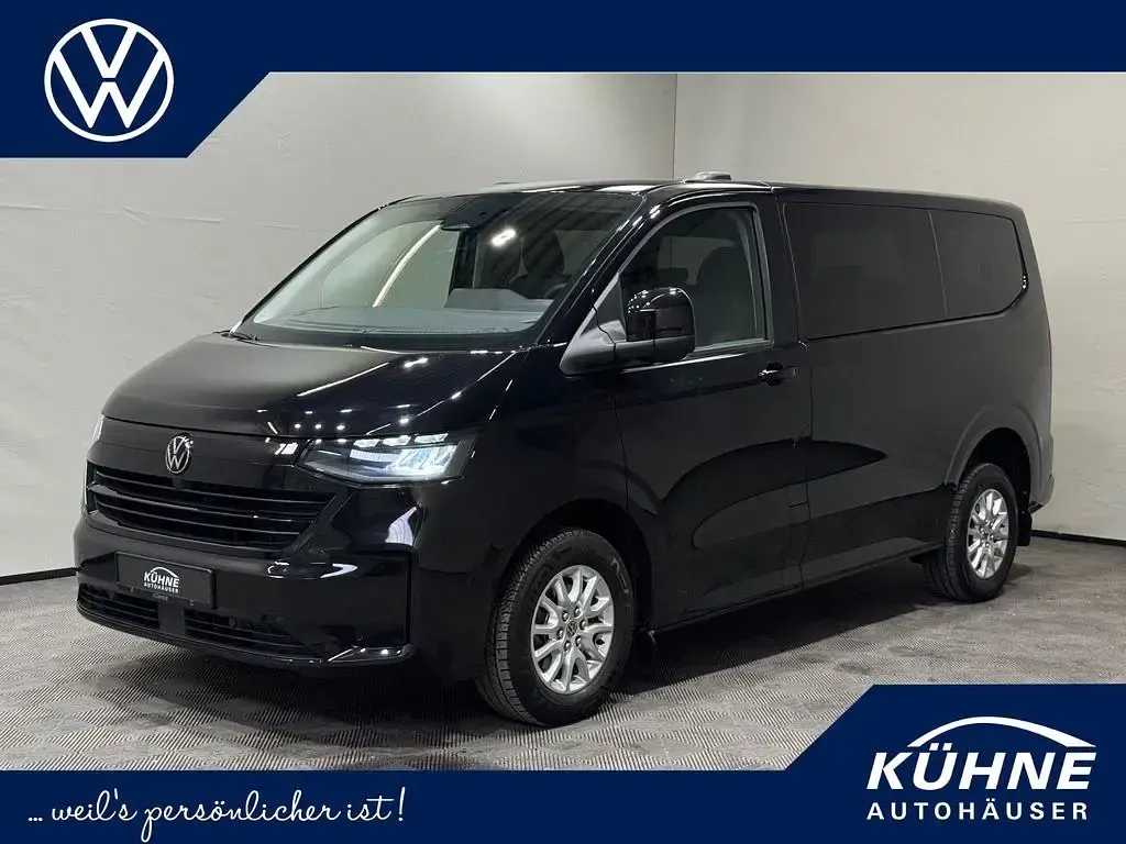 Begagnad VW Caravelle Life 150 HK (110 kW) 2025 Van