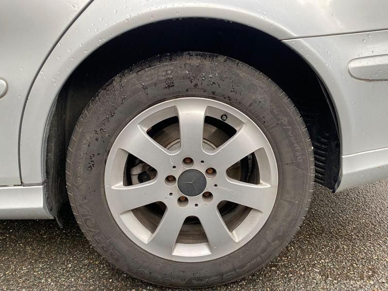 Gebraucht Mercedes E280 Avantgarde 190 PS (139 kW) 2008 Silber Limousine