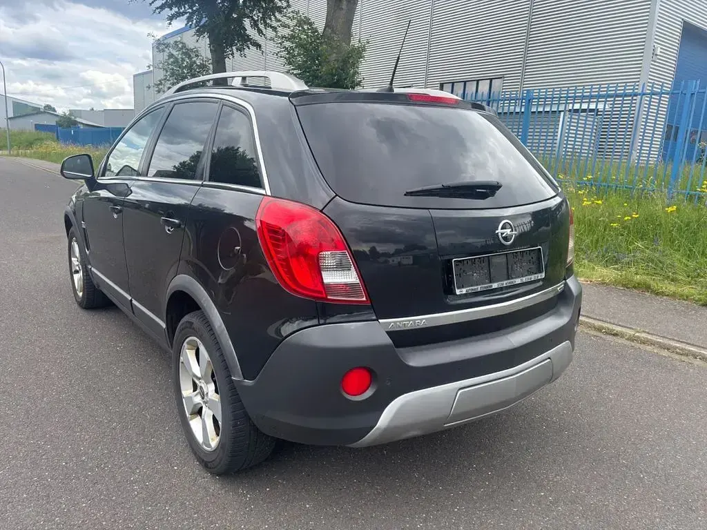 Gebraucht Opel Antara Design Edition 163 PS (119 kW) 2013 Schwarz SUV