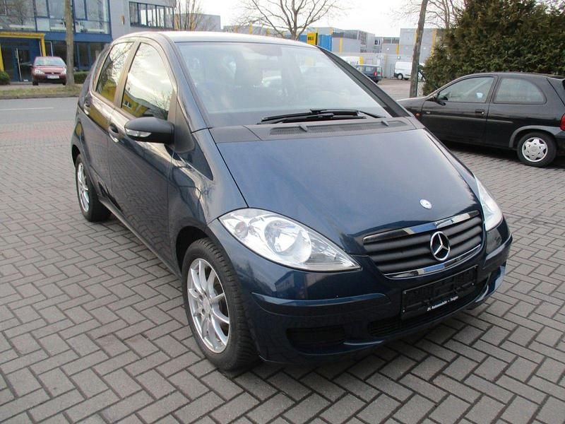 Gebraucht Mercedes A150 95 PS (69 kW) 2008 Blau Kleinwagen