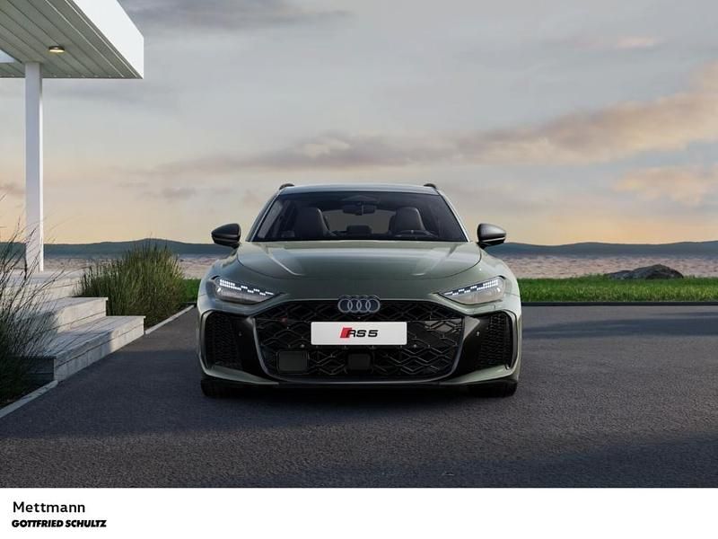 Neu Audi RS5 639 PS (469 kW) 2026 Gruen Kombi