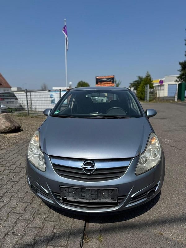 Silber Gebraucht 2007 Opel Corsa Kleinwagen | 1.900 € (Fairer Preis) - Bild 1/4