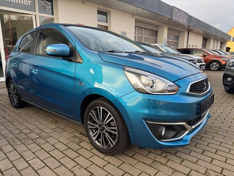 Blau Gebraucht 2018 Mitsubishi Space Star Edition Limousine | 10.699 € (Etwas zu teuer) - Bild 1/4