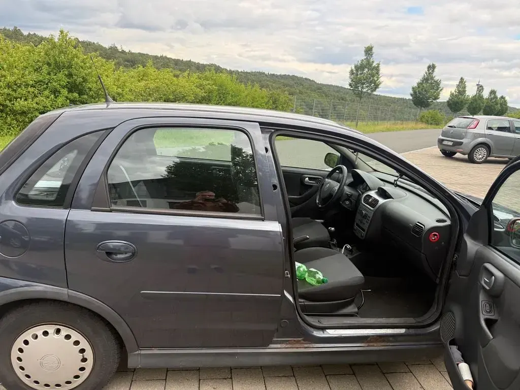 Gebraucht Opel Corsa 80 PS (58 kW) 2006 Grau Kleinwagen