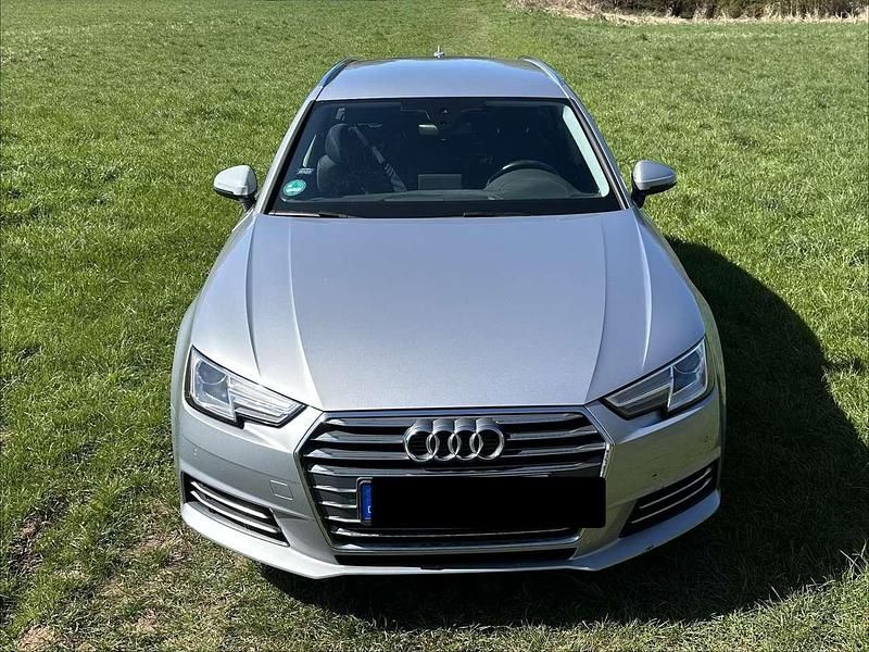 Usata Audi A4 Sport 150 CV (110 kW) 2017 Argento Station wagon