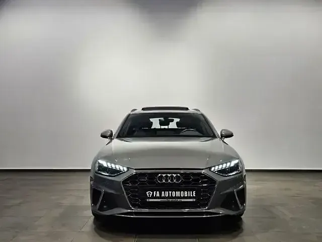 Gebraucht Audi A4 S-Line 204 PS (150 kW) 2024 Grau Limousine