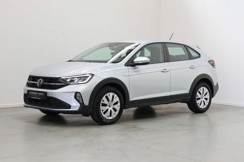 Gebraucht VW Taigo Basis 95 PS (69 kW) 2023 Silber SUV