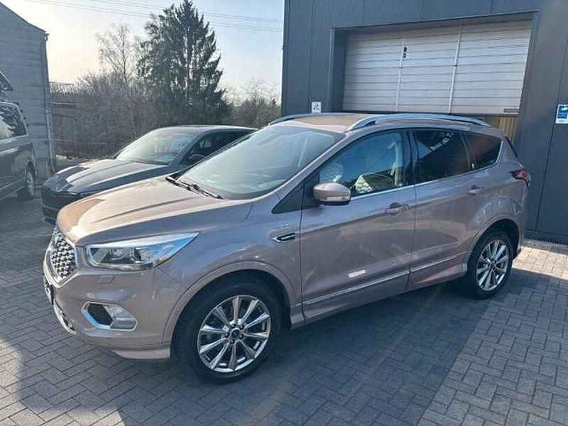 Gebraucht Ford Kuga Vignale 150 PS (110 kW) 2018 Milano grigio SUV