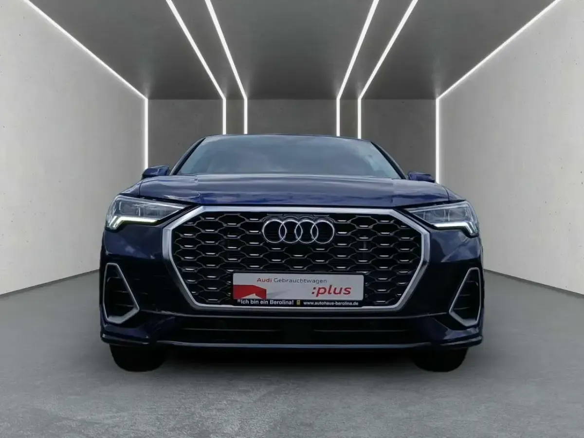 Gebraucht Audi Q3 S-Line 150 PS (110 kW) 2025 Navarrablau metallic SUV