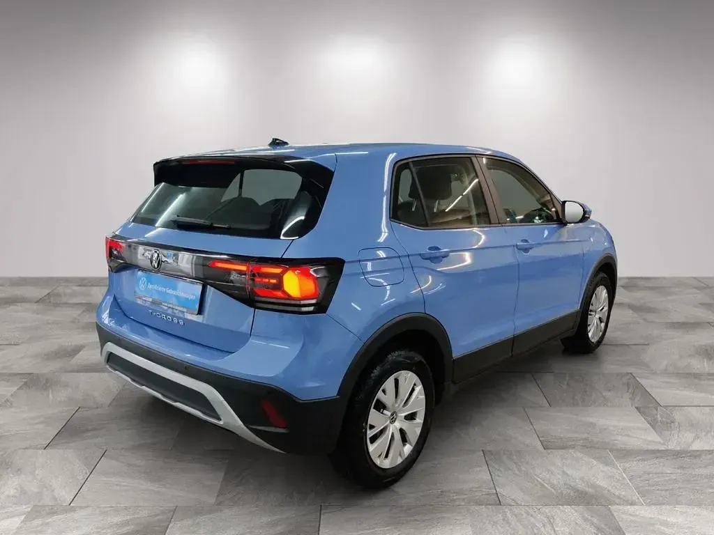 Gebraucht VW T-Cross Basis 95 PS (69 kW) 2025 Blau SUV