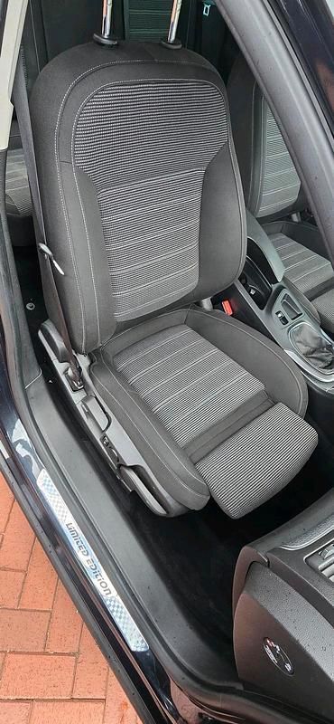 Gebraucht Opel Insignia Edition 195 PS (143 kW) 2015 Schwarz Kombi