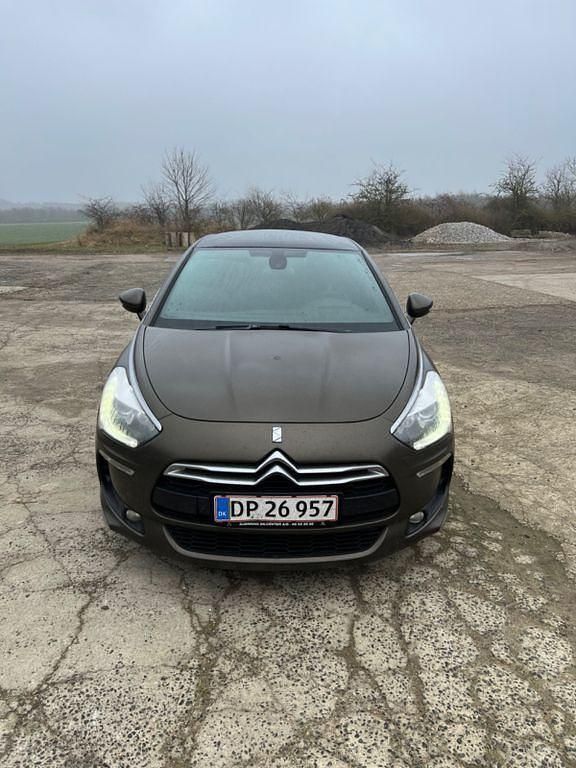 Gebraucht Citroën DS5 So Chic 163 PS (119 kW) 2012 Braun Kleinwagen