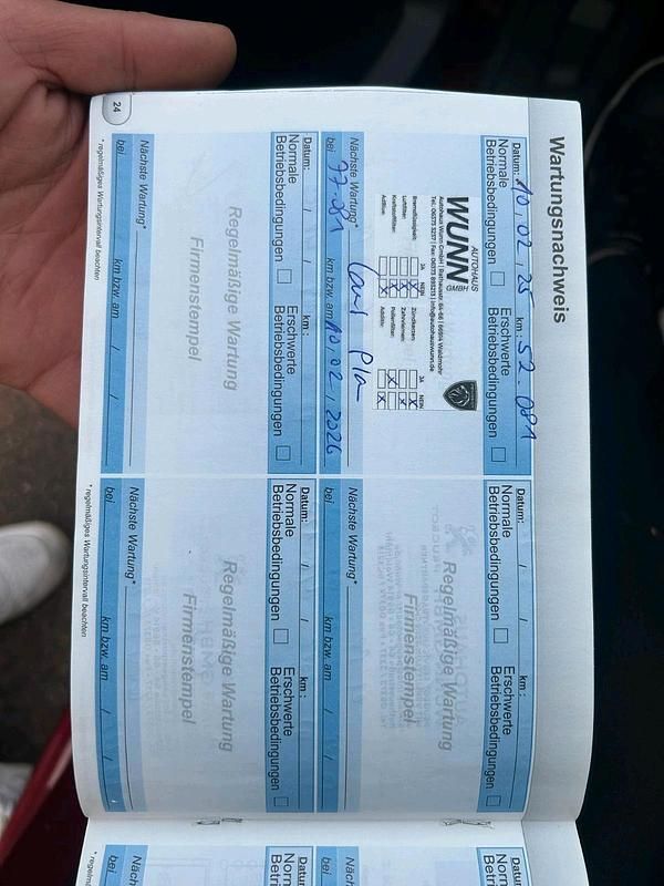 Second-hand Peugeot 208 86 CP (63 kW) 2014 Roșu Hatchback