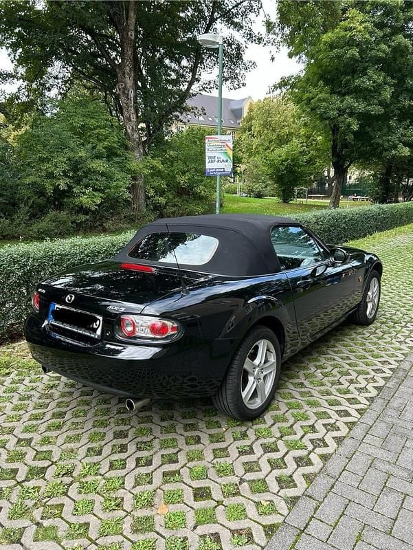 Schwarz Gebraucht 2007 Mazda MX5 Cabrio | 5.600 € (Superpreis) - Bild 1/4