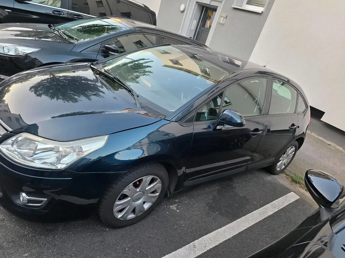 Gebraucht Citroën C4 120 PS (88 kW) 2009 Blau Limousine