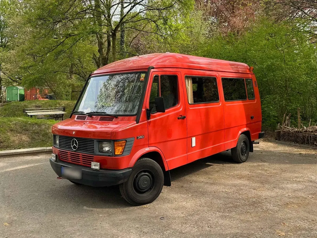 Gebraucht Mercedes T1 105 PS (77 kW) 1993 Rot Van