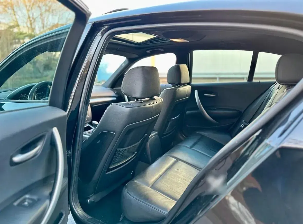 Gebraucht BMW 120 M Sport 170 PS (125 kW) 2007 Schwarz Kleinwagen