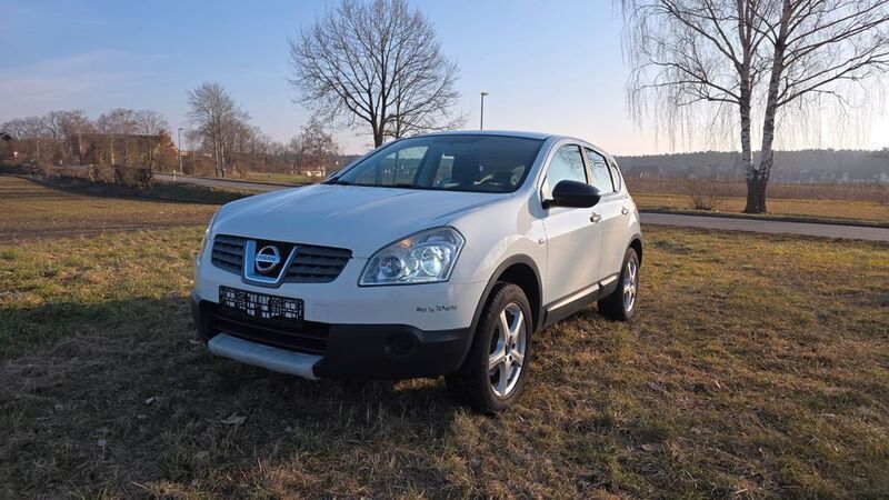 Weiß Gebraucht 2009 Nissan Qashqai Visia SUV | 4.999 € (Guter Preis) - Bild 1/4