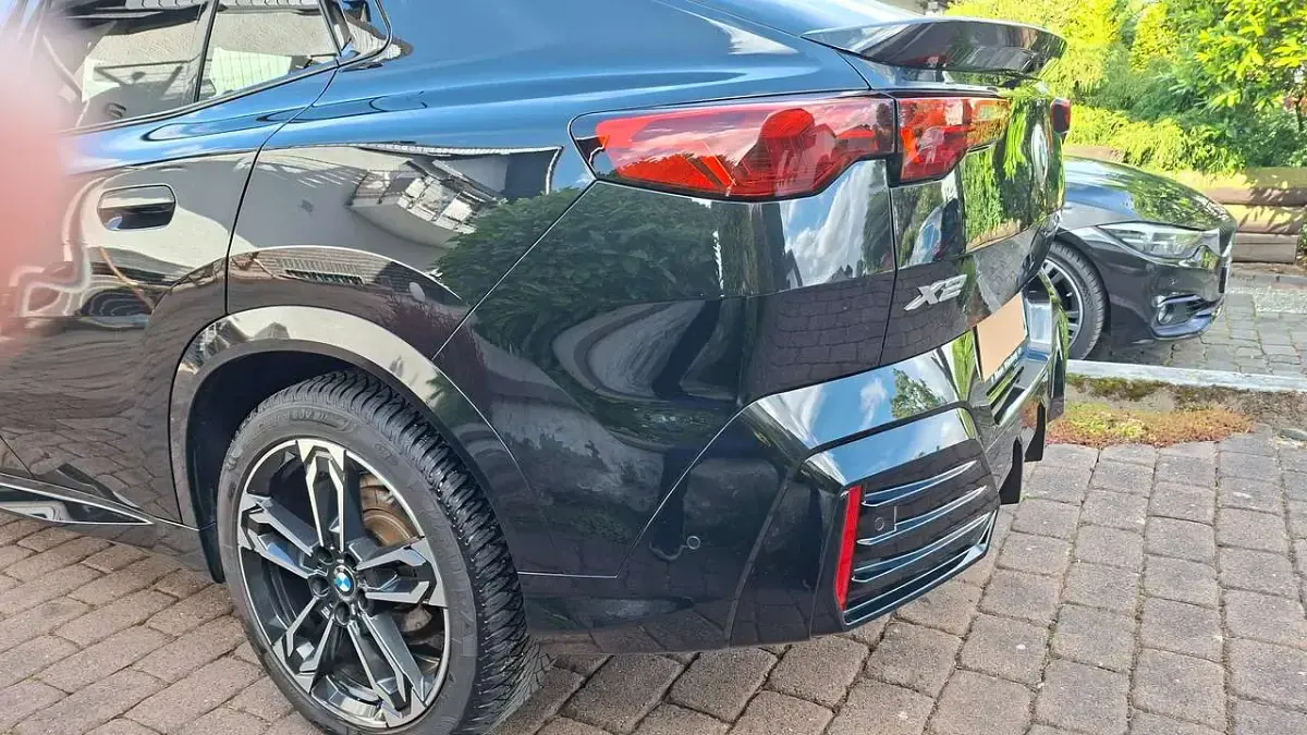 Gebraucht BMW X2 Luxury Line 170 PS (125 kW) 2024 Schwarz SUV