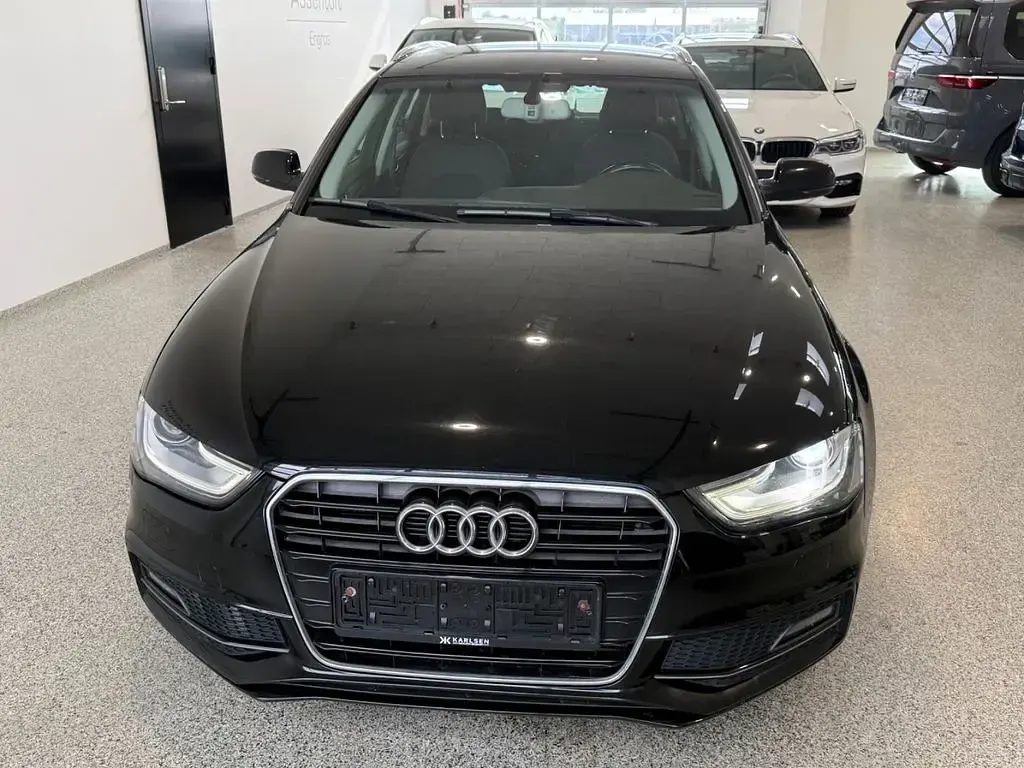 Gebraucht Audi A4 S-Line 120 PS (88 kW) 2014 Schwarz Kombi