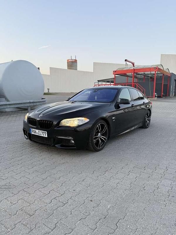 Gebraucht 2013 BMW 530 Gran Turismo Luxury Line Limousine | 12.800 € (Fairer Preis) - Bild 1/4