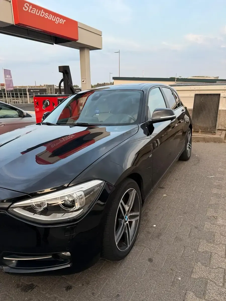 Gebraucht BMW 125 Sport Line 218 PS (160 kW) 2012 Schwarz Kleinwagen