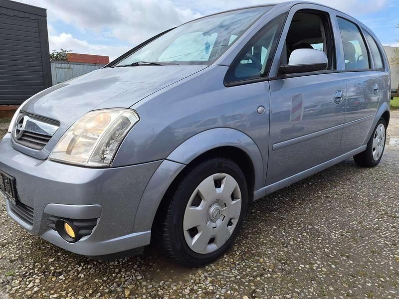 Gebraucht Opel Meriva Edition 90 PS (66 kW) 2006 Lichtsilber m2 Van / Kleinbus