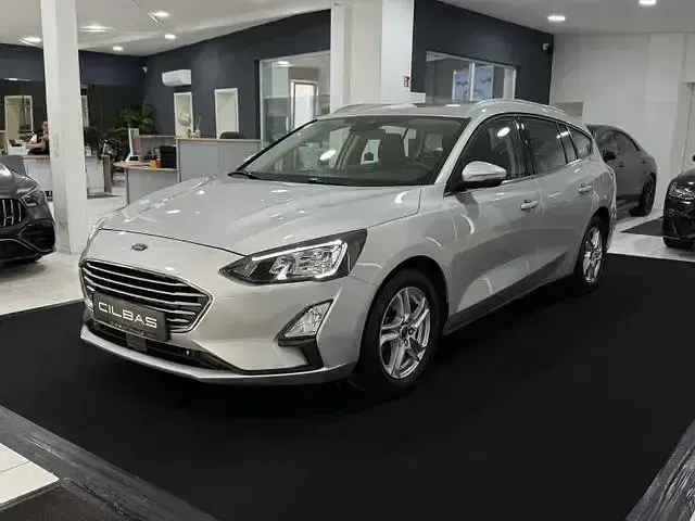Gebraucht Ford Focus Cool & Connect 120 PS (88 kW) 2021 Polarsilber metallic Kombi