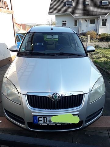 Gebraucht Skoda Roomster Style 117 PS (86 kW) 2008 Silber metallic Van / Kleinbus