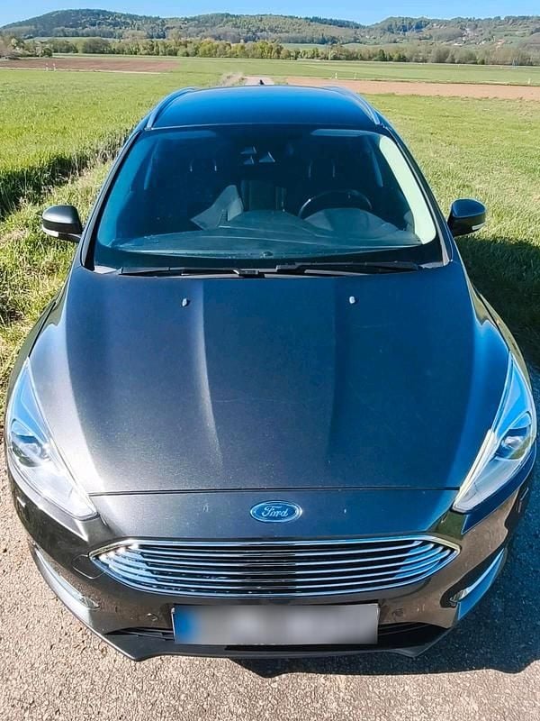 Usata Ford Focus 150 CV (110 kW) 2018 Grigio Station wagon