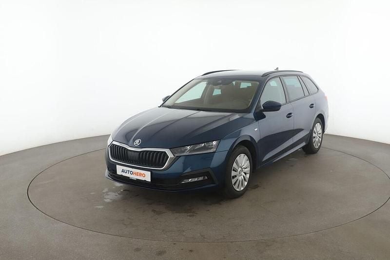 Blau Gebraucht 2022 Skoda Octavia Tour Kombi | 19.830 € (Guter Preis) - Bild 1/3