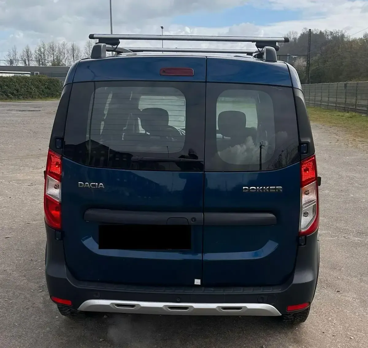 Gebraucht Dacia Dokker Celebration 116 PS (85 kW) 2019 Blau Van / Kleinbus