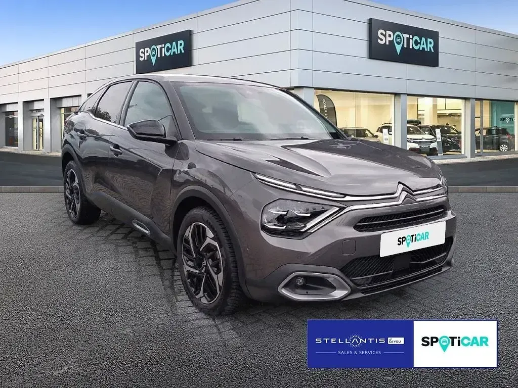 Gebraucht Citroën C4 Shine 131 PS (96 kW) 2024 Grau SUV