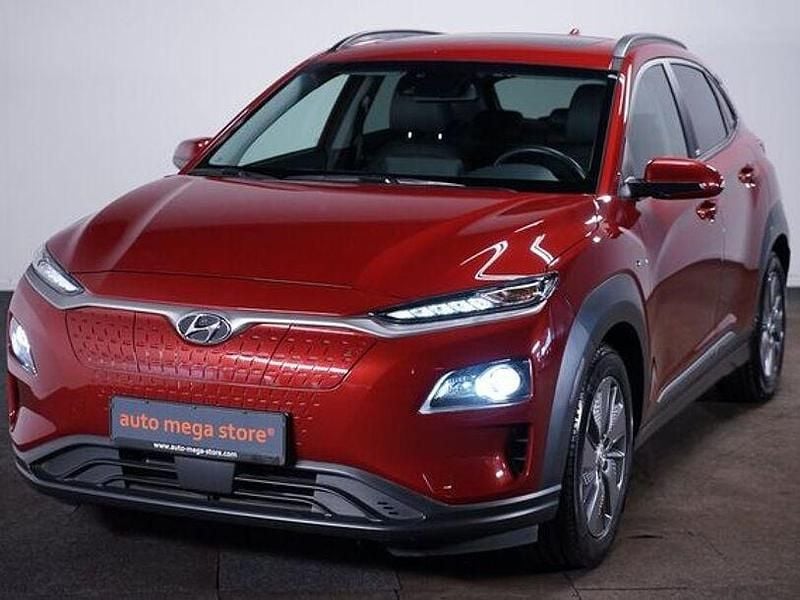 Red metallic Gebraucht 2021 Hyundai Kona Style SUV | 18.999 € (Superpreis) - Bild 1/4