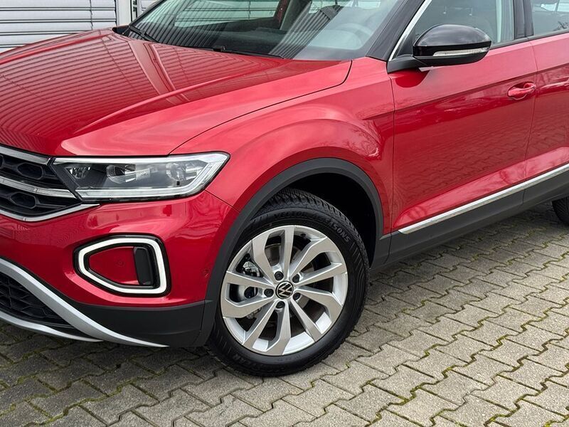 Gebraucht VW T-Roc Style 116 PS (85 kW) 2024 Rot SUV