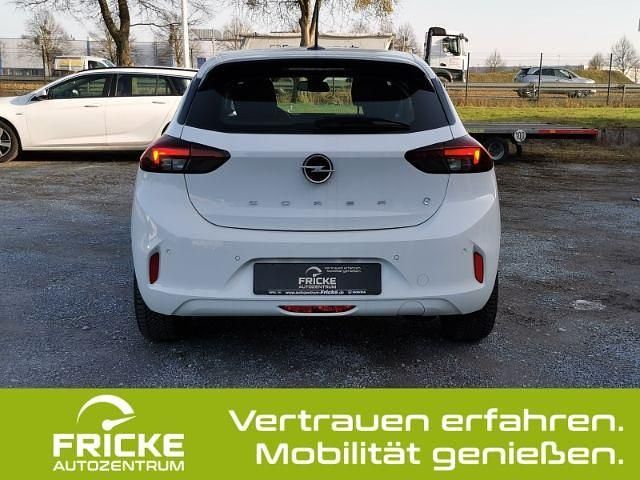 Gebraucht Opel Corsa-e Edition 100 kW (136 PS) 2023 Arktis weiß (uni) Kleinwagen