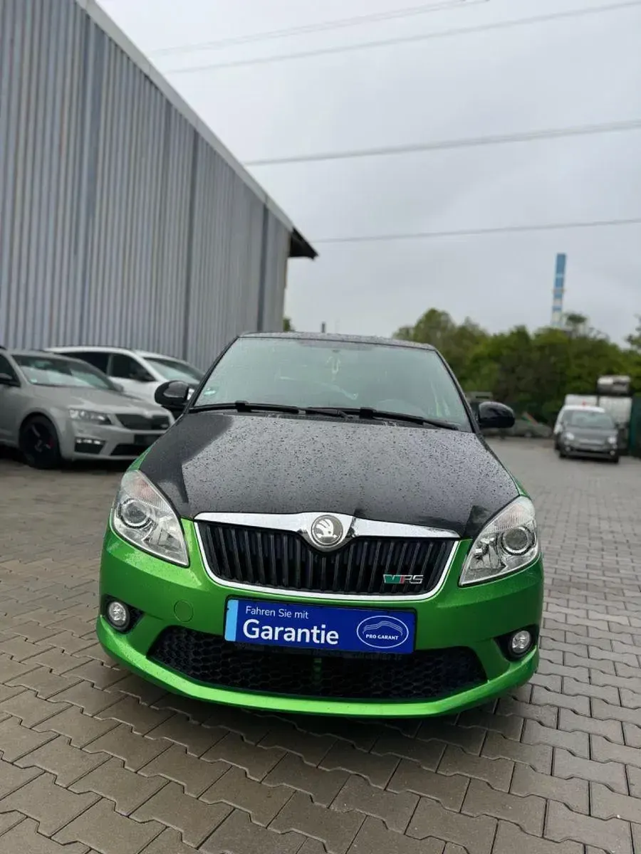 Gebraucht Skoda Fabia RS 179 PS (131 kW) 2010 Grün Limousine