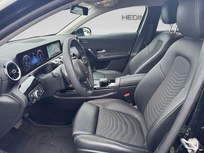 Gebraucht Mercedes A250 160 PS (117 kW) 2021 Schwarz Limousine