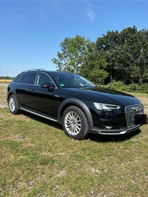 Schwarz Gebraucht 2017 Audi A4 Allroad Sport Kombi | 21.200 € (Fairer Preis) - Bild 1/4