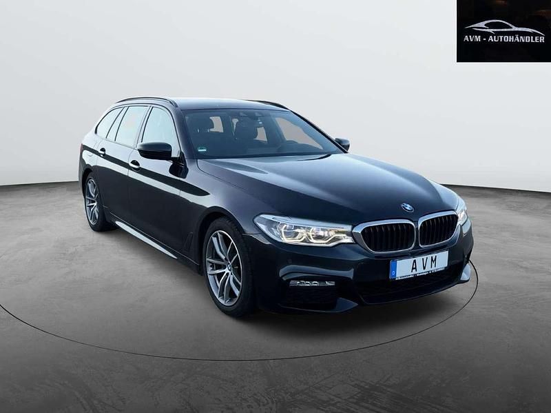 Gebraucht BMW 520 M Sport 190 PS (139 kW) 2017 Carbonschwarz metallic Kombi
