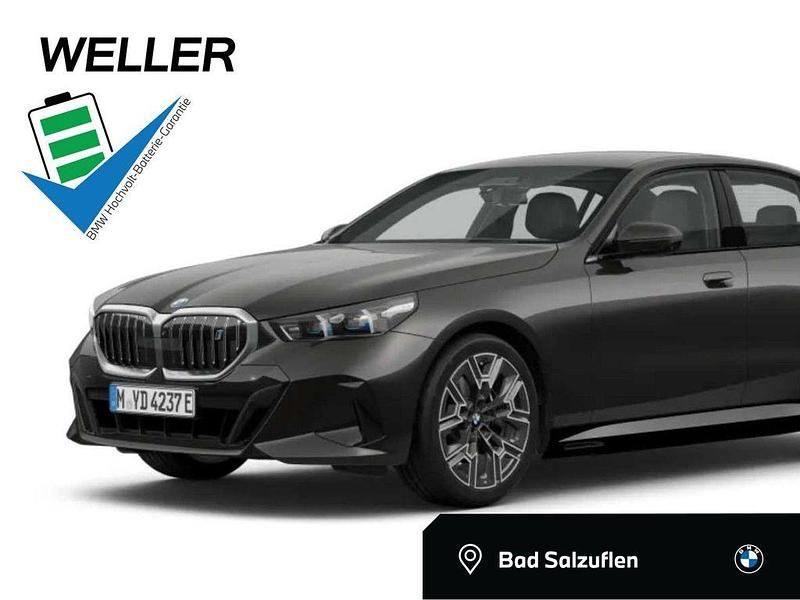Grau Neu 2025 BMW i5 M Sport Limousine | 77.490 € (Etwas zu teuer) - Bild 1/4
