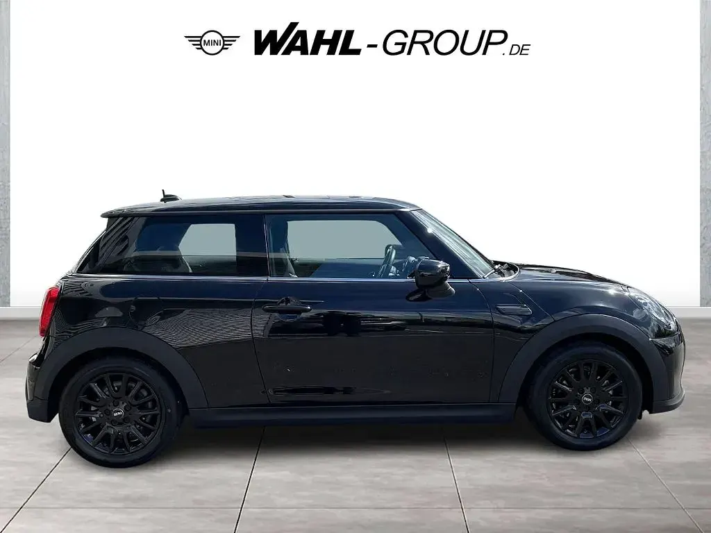Gebraucht Mini ONE Hatch 102 PS (75 kW) 2022 Schwarz Kleinwagen