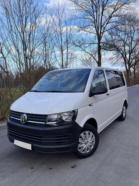 Gebraucht VW Transporter 102 PS (75 kW) 2019 Weiß Van