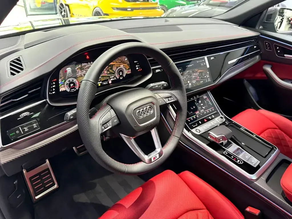 Neu Audi Q8 S-Line 286 PS (210 kW) 2026 Schwarz SUV
