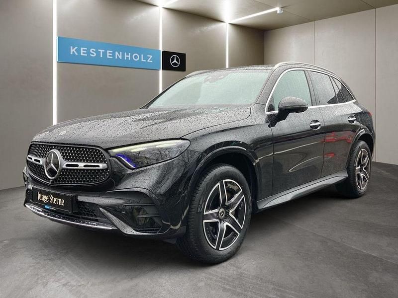 Gebraucht Mercedes GLC300e AMG 313 PS (230 kW) 2023 Schwarz SUV