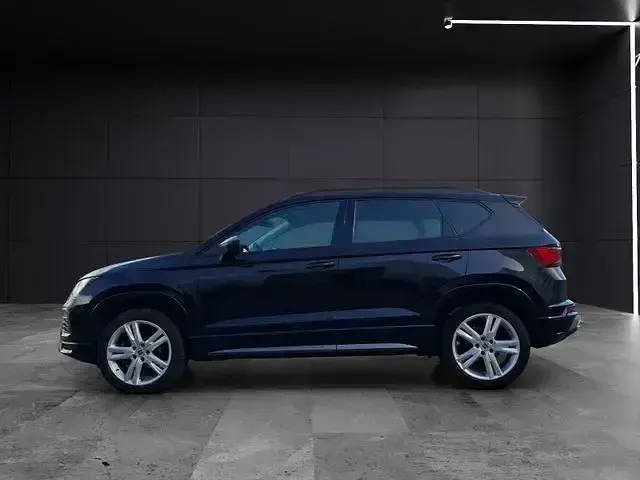 Gebraucht Seat Ateca FR-Line 150 PS (110 kW) 2023 "magic" schwarz SUV