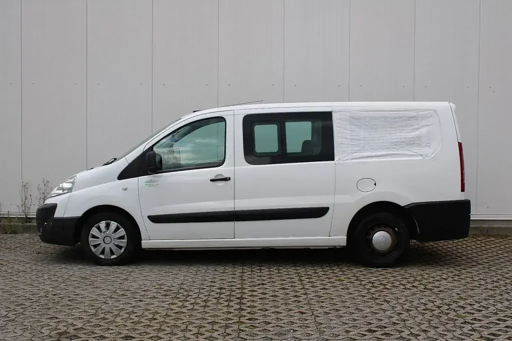 Gebraucht Peugeot TePee 90 PS (66 kW) 2010 Weiß Van / Kleinbus