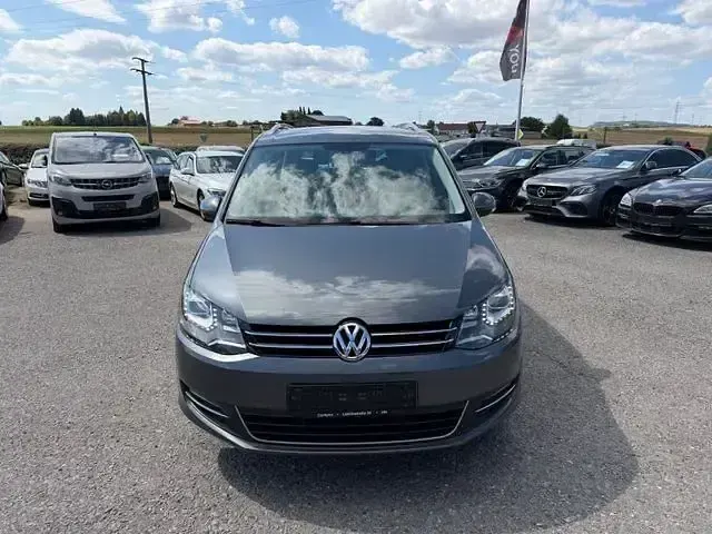 Gebraucht VW Sharan Highline 140 PS (102 kW) 2015 Grau Van / Kleinbus